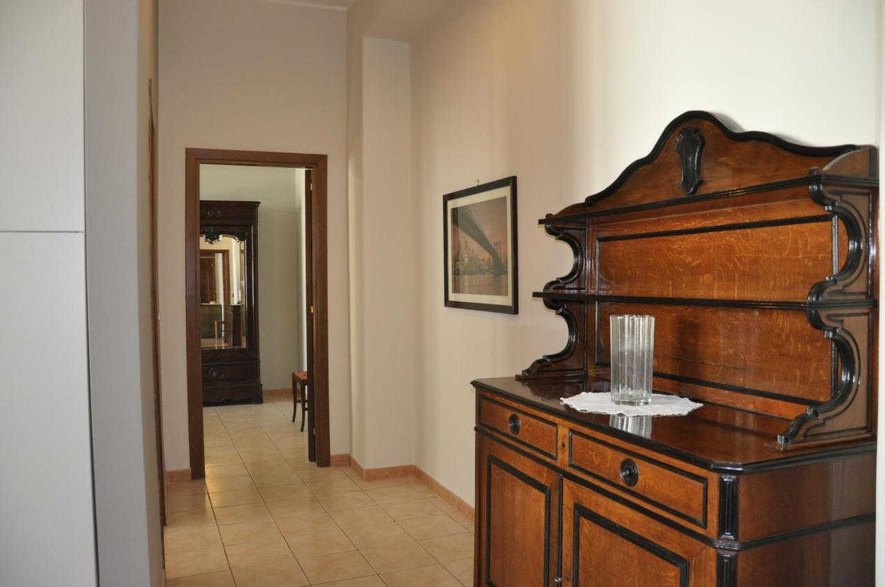 Puccini Apartment คาตาเนีย ภายนอก รูปภาพ